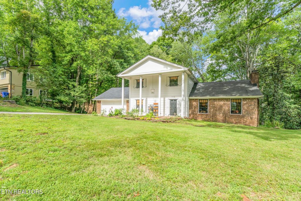Photo of 110 Balsam Rd, Oak Ridge, TN 37830 (MLS # 1313697)