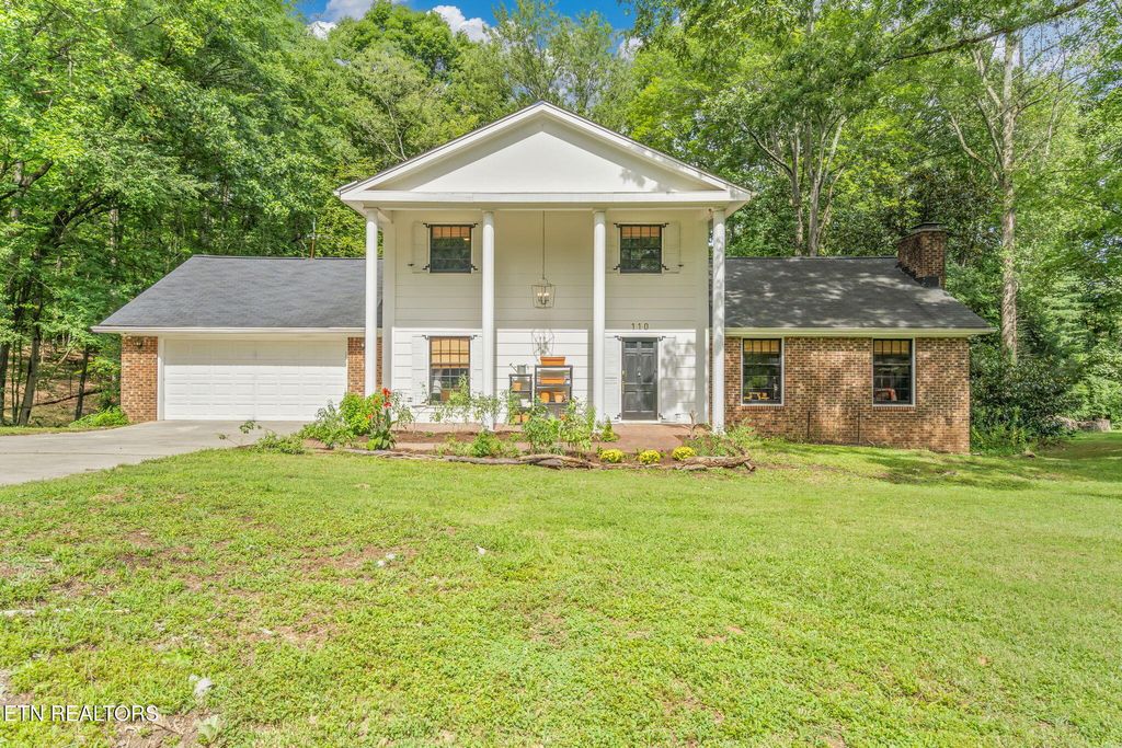 Photo of 110 Balsam Rd, Oak Ridge, TN 37830 (MLS # 1313697)