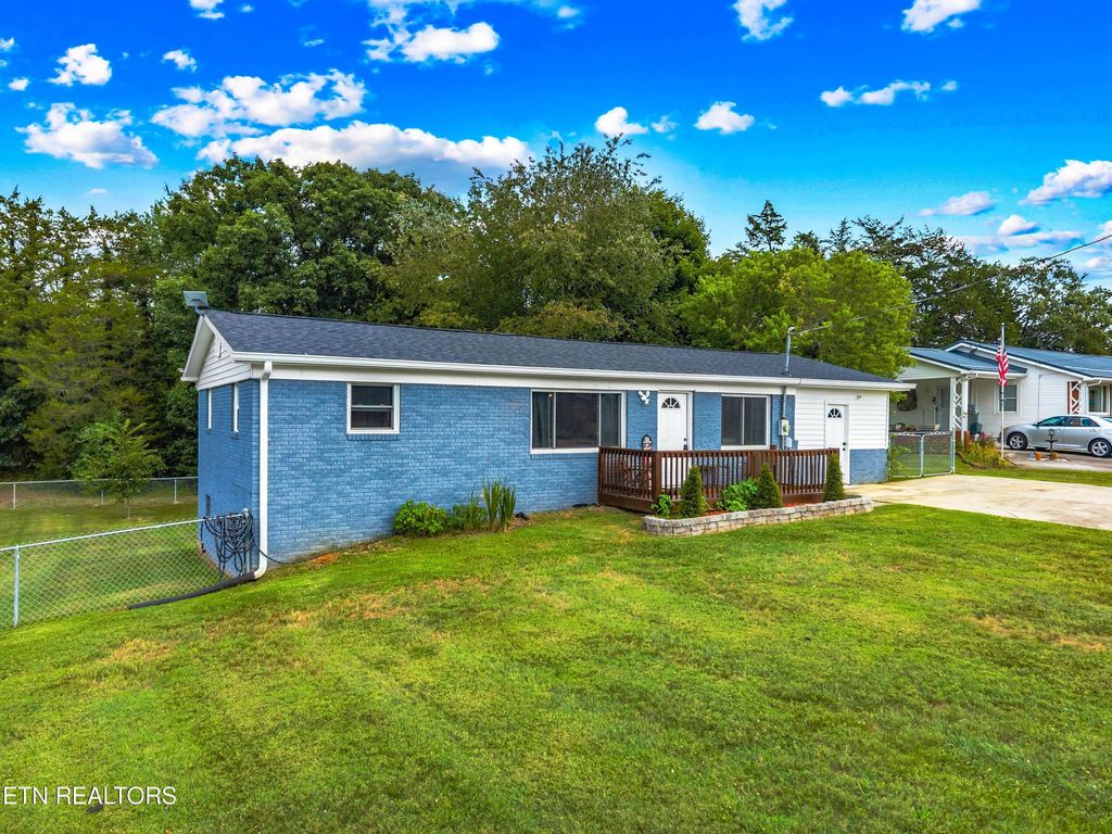 Photo of 157 Campbell Drive, Bean Station, TN 37708 (MLS # 1311964)