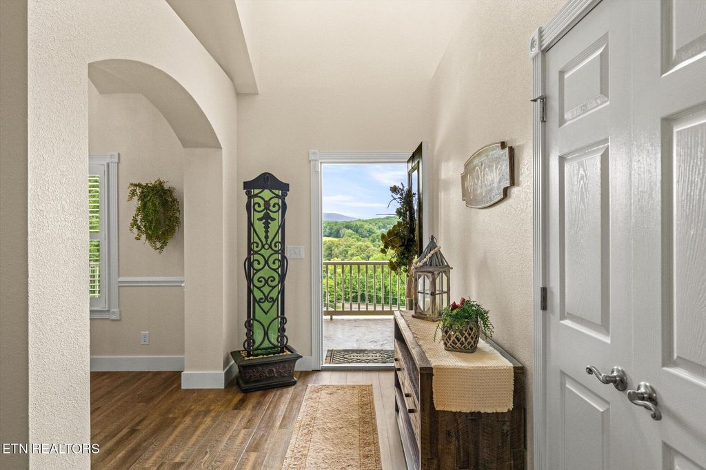 Photo of 745 Laurel Rd, Clinton, TN 37716 (MLS # 1304843)