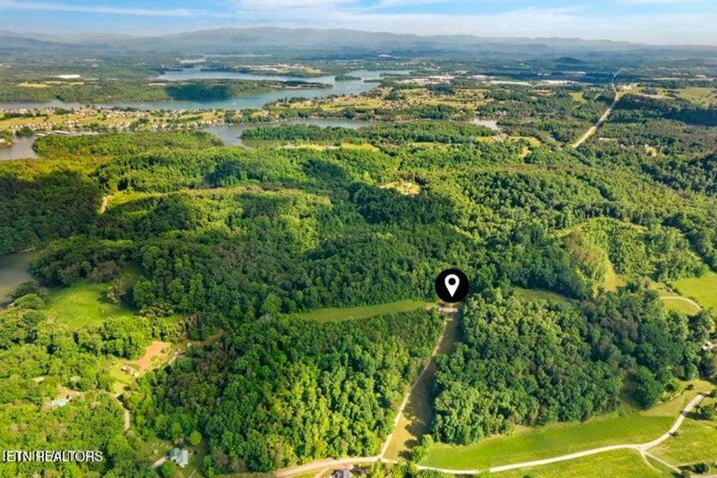 Photo of 54 Mayo Rd, Vonore, TN 37885 (MLS # 1303428)