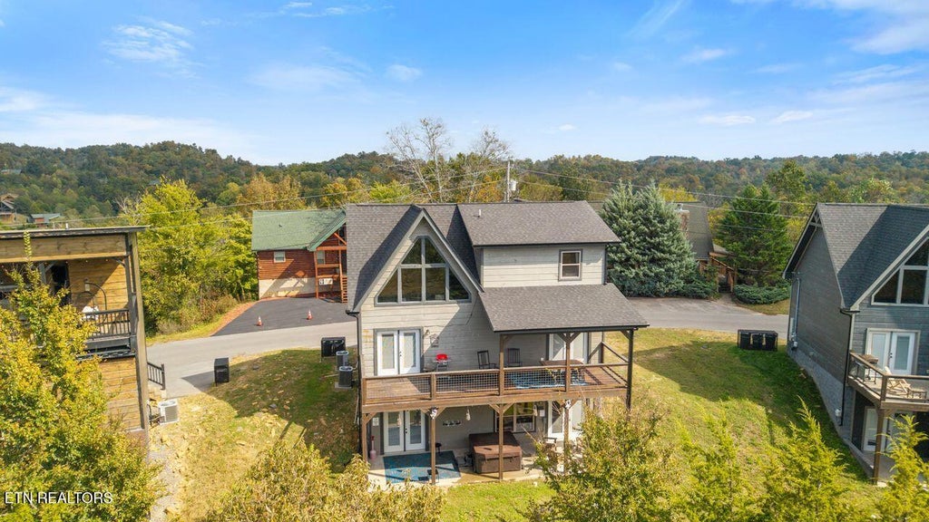 Photo of 2053 Eagle Feather Drive, Sevierville, TN 37876 (MLS # 1358812)