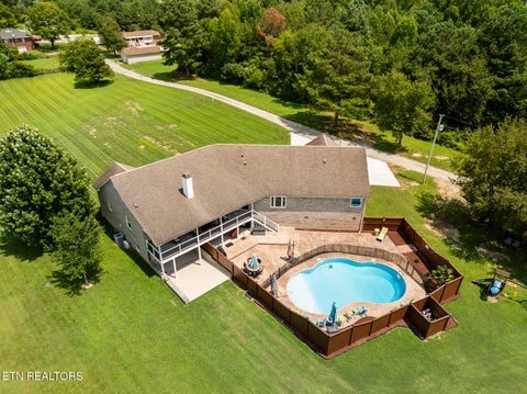 Tiny photo for 220 Sherman Circle, Kingston, TN 37763 (MLS # 1351423)