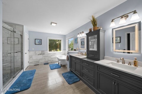 Tiny photo for 220 Sherman Circle, Kingston, TN 37763 (MLS # 1351423)