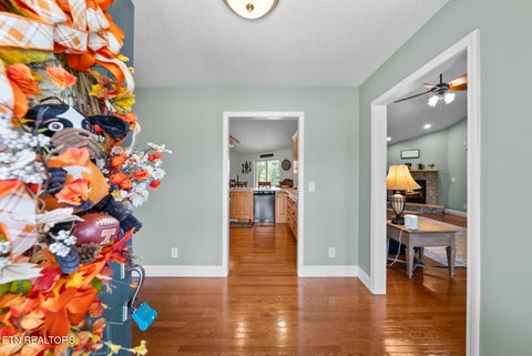 Tiny photo for 220 Sherman Circle, Kingston, TN 37763 (MLS # 1351423)