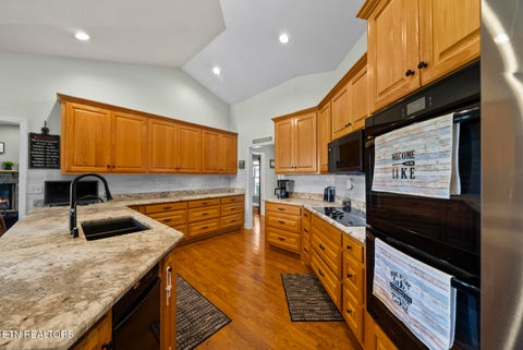 Tiny photo for 220 Sherman Circle, Kingston, TN 37763 (MLS # 1351423)