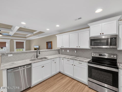 Tiny photo for 221 Sand Hills Drive, Maryville, TN 37801 (MLS # 1355635)