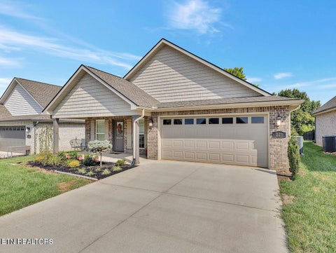 Tiny photo for 221 Sand Hills Drive, Maryville, TN 37801 (MLS # 1355635)