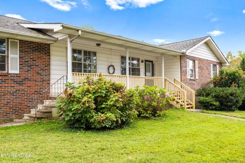 Photo of 804 Chilhowee View Rd, Maryville, TN 37803 (MLS # 1317491)