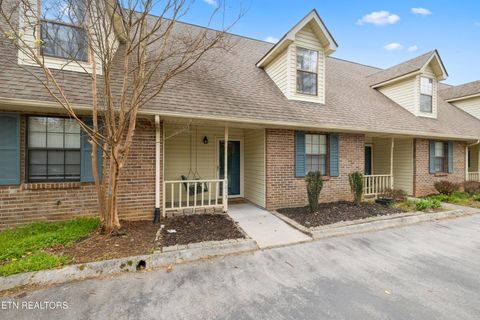 Photo of 9013 Fountain Brook Lane, Knoxville, TN 37923 (MLS # 1333039)
