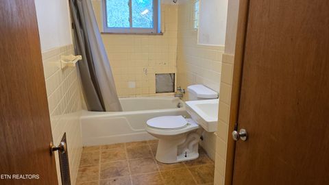 Tiny photo for 200 Suburban Rd, Knoxville, TN 37923 (MLS # 1320961)