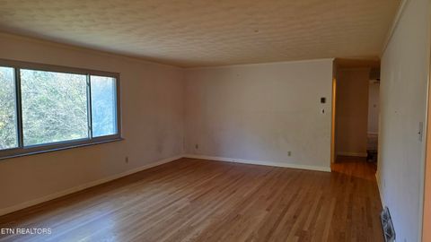 Tiny photo for 200 Suburban Rd, Knoxville, TN 37923 (MLS # 1320961)