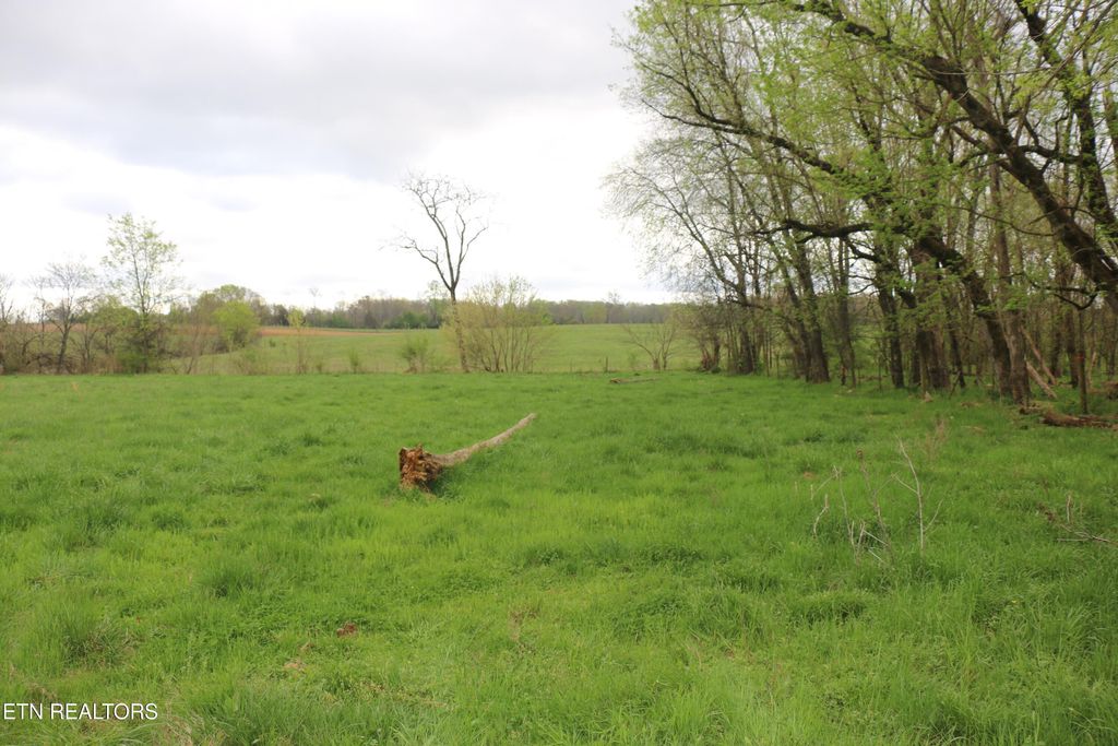 Photo of 838 Campground Rd, Madisonville, TN 37354 (MLS # 1335109)