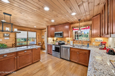 Tiny photo for 814 Moore Rd, Cookeville, TN 38506 (MLS # 1357440)