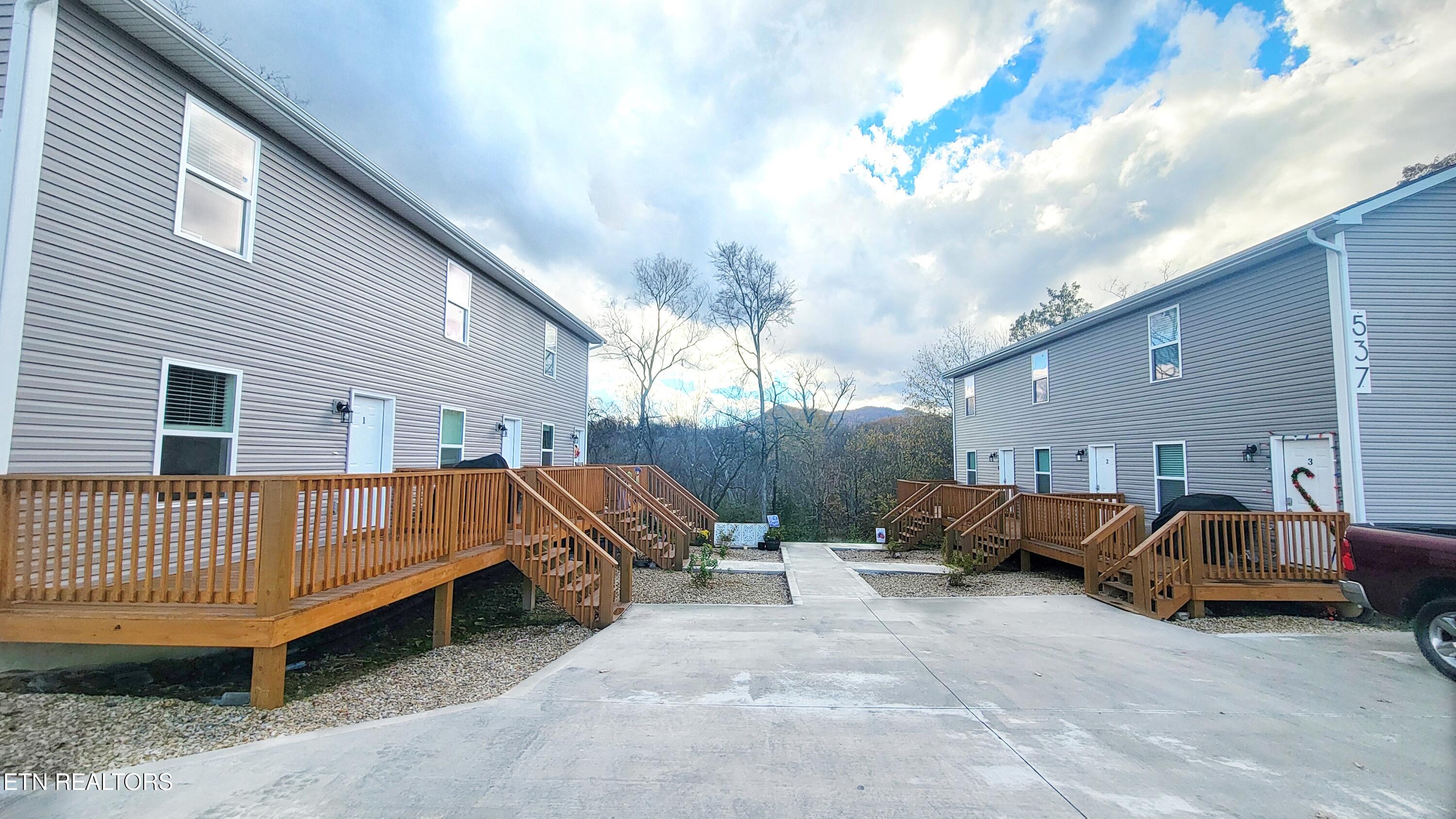 535 Old Knoxville Hwy
