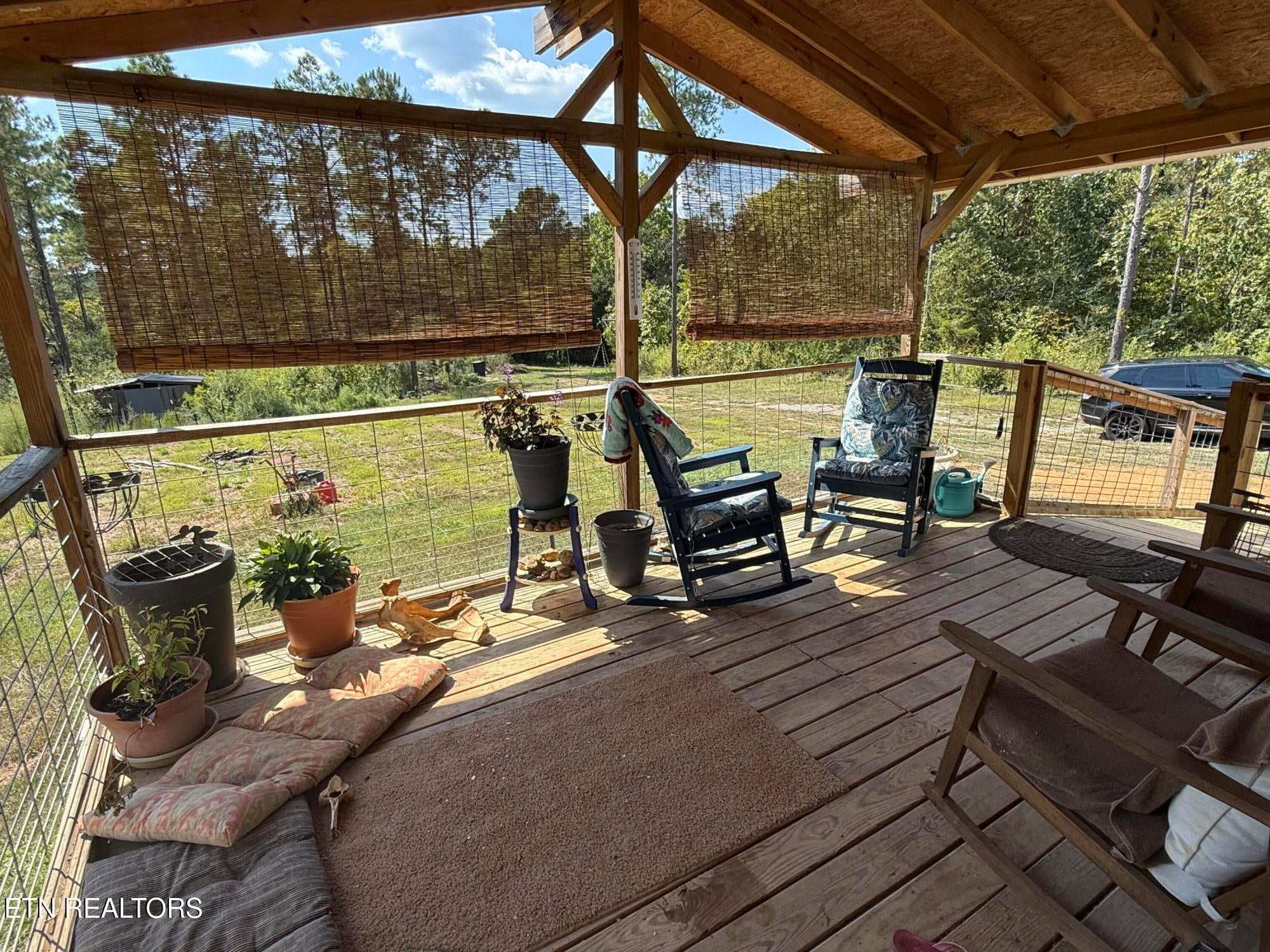 145 Pinhook Rd