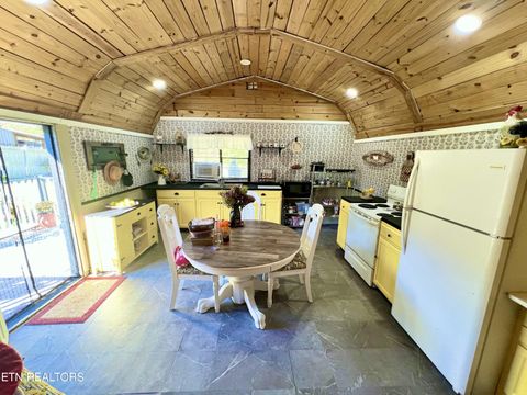 Tiny photo for 284 Ray Cross Rd, Harriman, TN 37748 (MLS # 1318890)