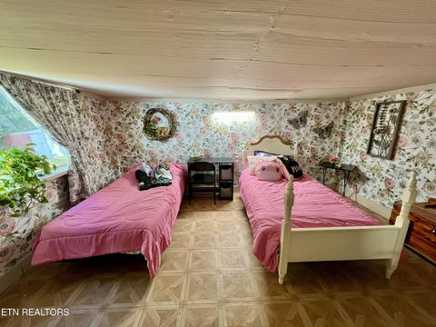 Tiny photo for 284 Ray Cross Rd, Harriman, TN 37748 (MLS # 1318890)