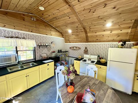 Tiny photo for 284 Ray Cross Rd, Harriman, TN 37748 (MLS # 1318890)
