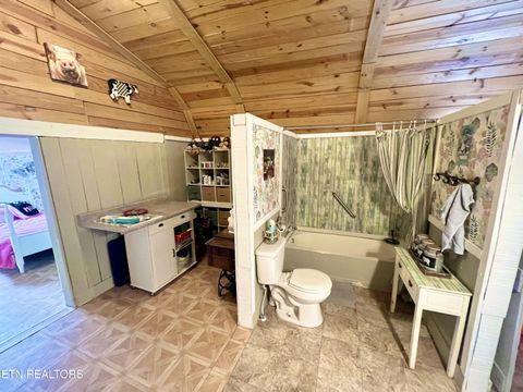 Tiny photo for 284 Ray Cross Rd, Harriman, TN 37748 (MLS # 1318890)