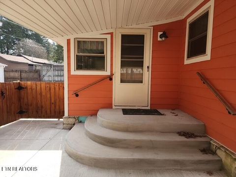 Tiny photo for 431 Powell Valley Marine Rd, LaFollette, TN 37766 (MLS # 1334542)