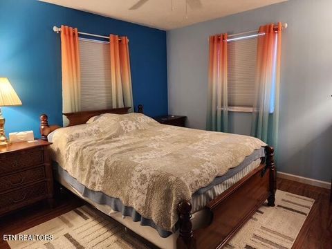 Tiny photo for 431 Powell Valley Marine Rd, LaFollette, TN 37766 (MLS # 1334542)