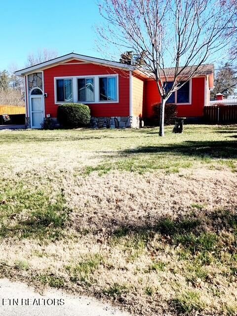 Tiny photo for 431 Powell Valley Marine Rd, LaFollette, TN 37766 (MLS # 1334542)