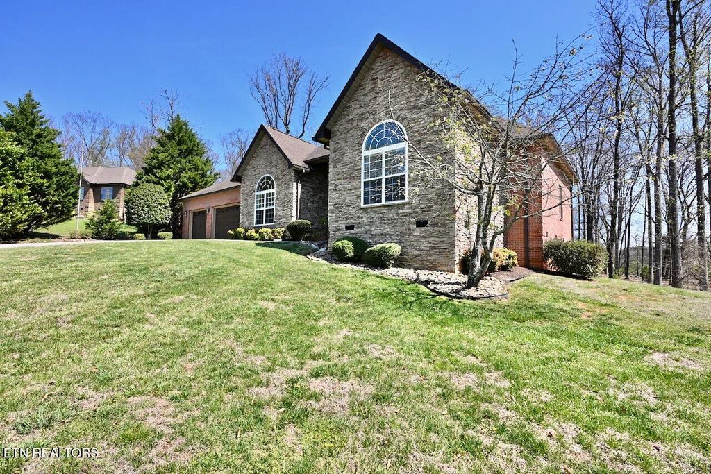 Photo of 1261 Houston Springs Rd, Greenback, TN 37742 (MLS # 1336041)