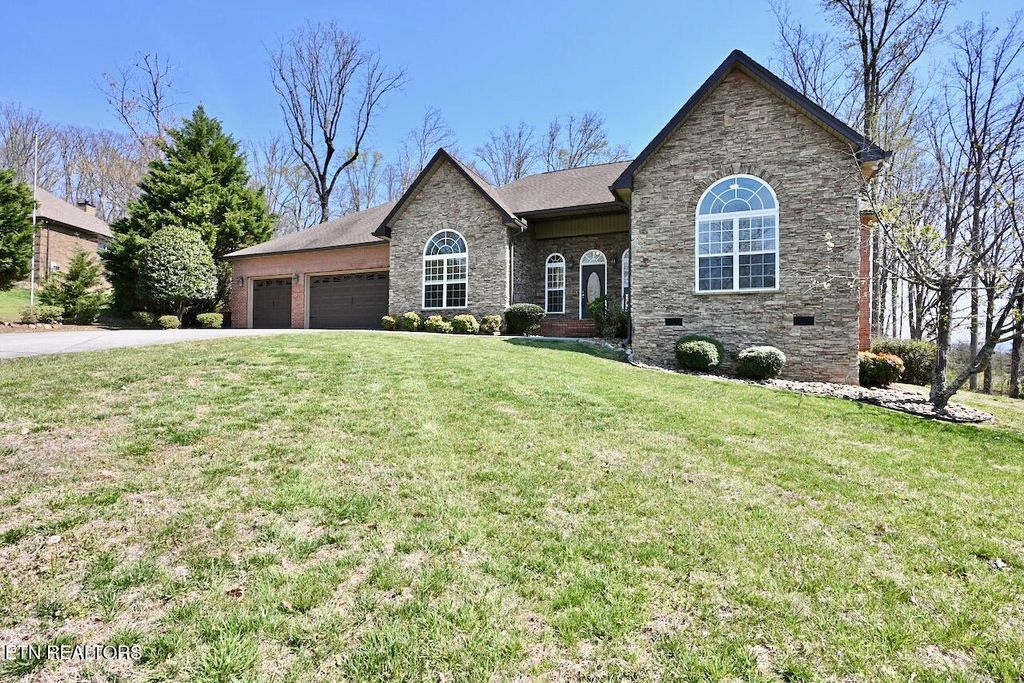 Photo of 1261 Houston Springs Rd, Greenback, TN 37742 (MLS # 1336041)