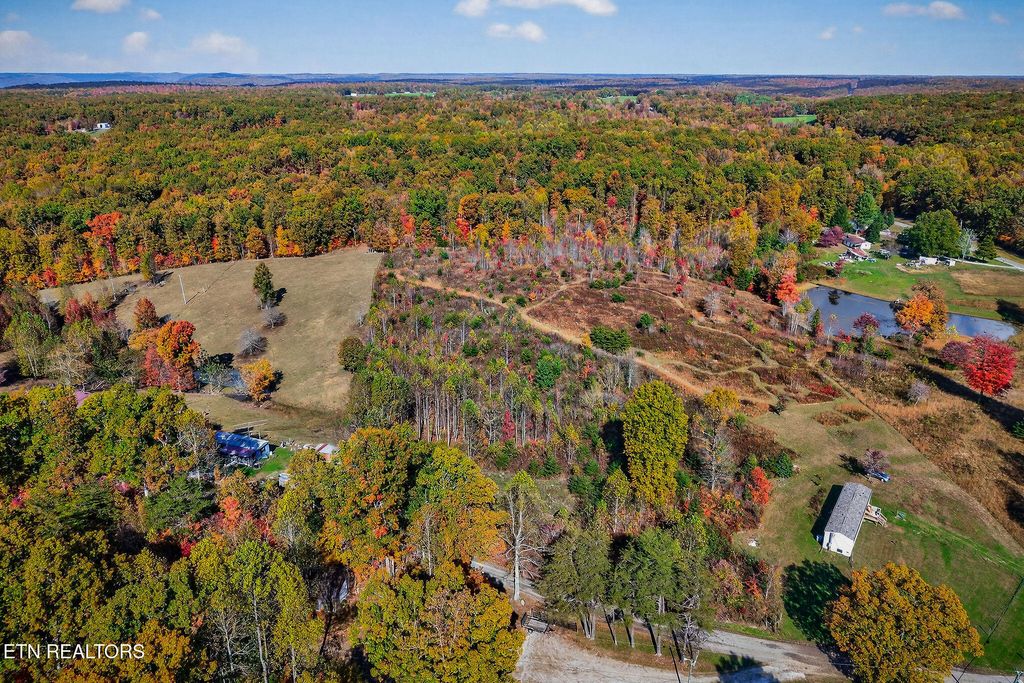 Photo of 0 Simmons Rd, Sparta, TN 38583 (MLS # 1320225)