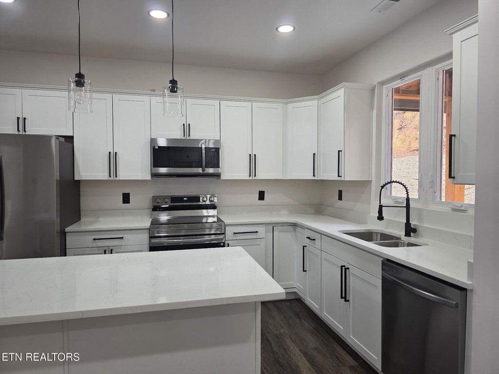 Photo of 507 North St, Newport, TN 37821 (MLS # 1325669)