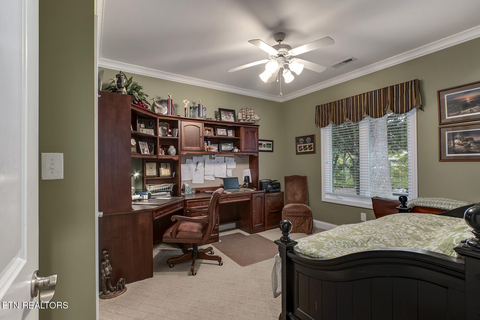 Loudon, Tennessee 37774, United States, 3 Bedrooms Bedrooms, ,3 BathroomsBathrooms,Residential,Pending,219537