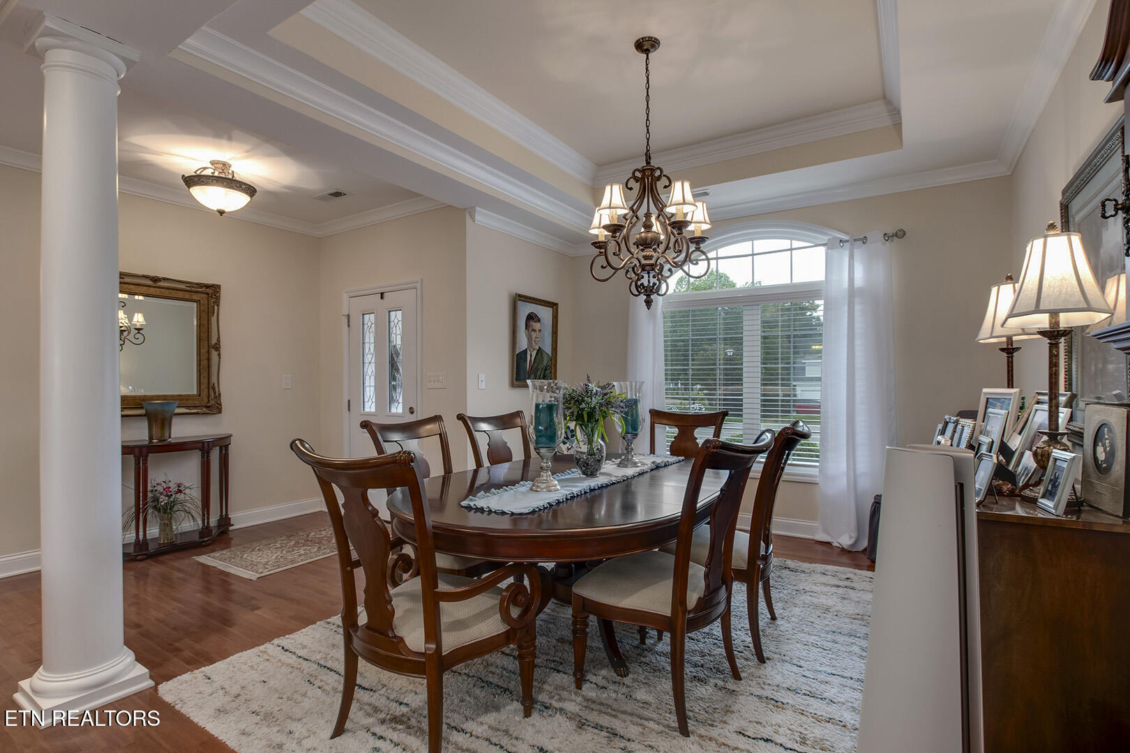 Loudon, Tennessee 37774, United States, 3 Bedrooms Bedrooms, ,3 BathroomsBathrooms,Residential,Pending,219537