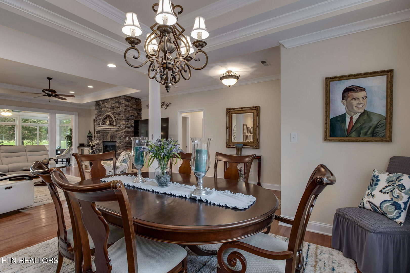 Loudon, Tennessee 37774, United States, 3 Bedrooms Bedrooms, ,3 BathroomsBathrooms,Residential,Pending,219537