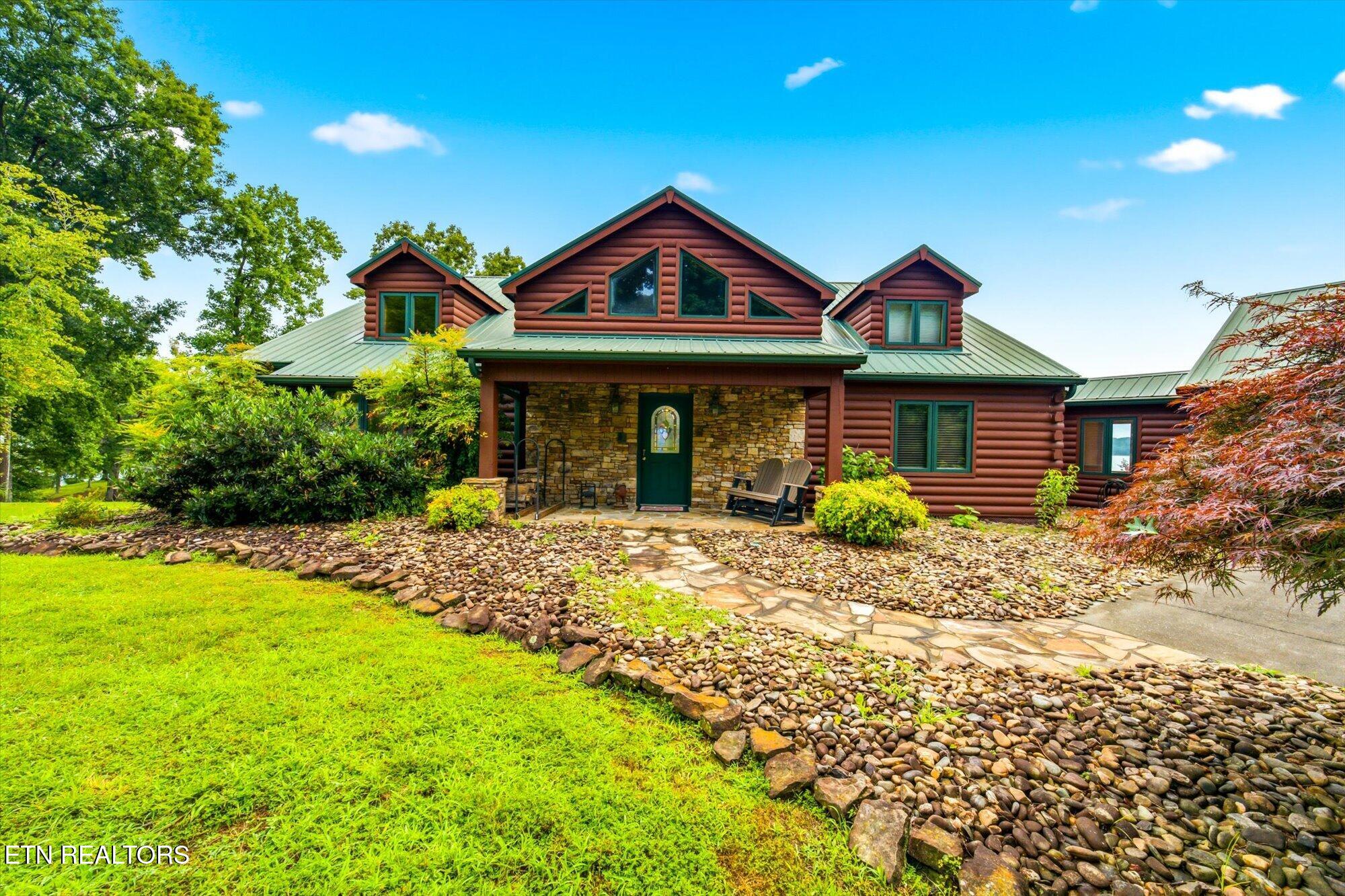 2114 Bridge View Drive
