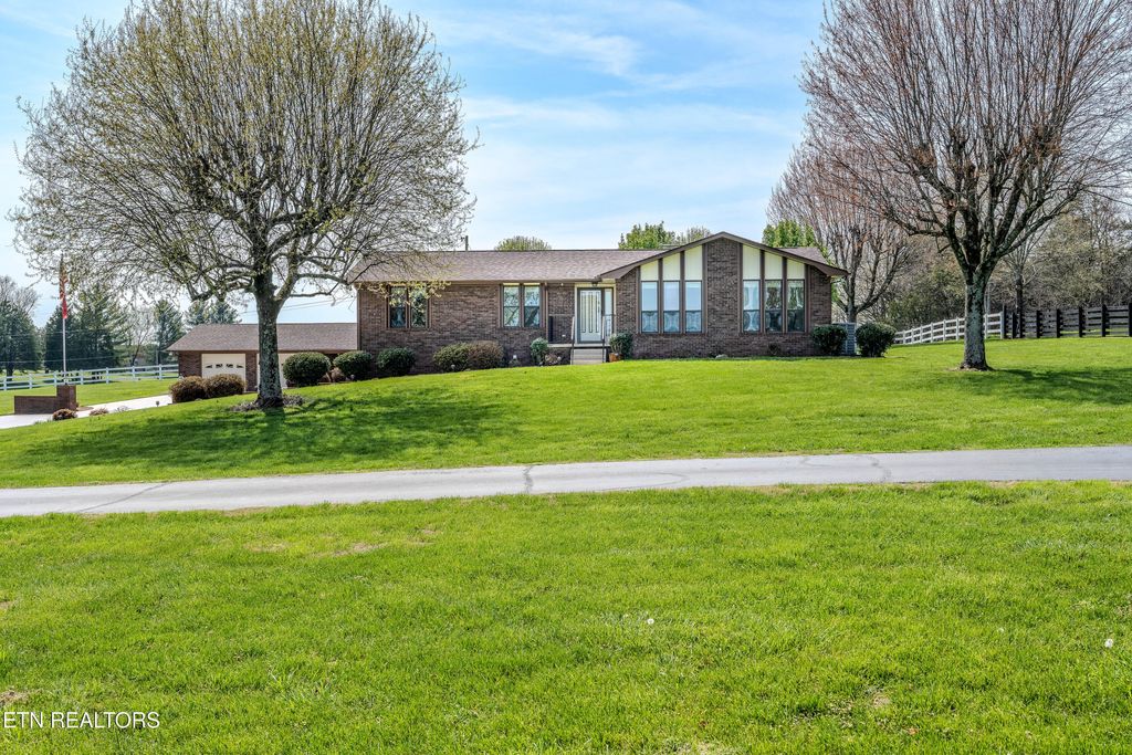 Photo of 3068 Norris Fwy Fwy, Andersonville, TN 37705 (MLS # 1334585)