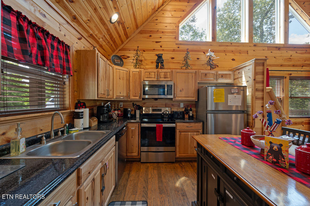 1519 Bluff Ridge Rd