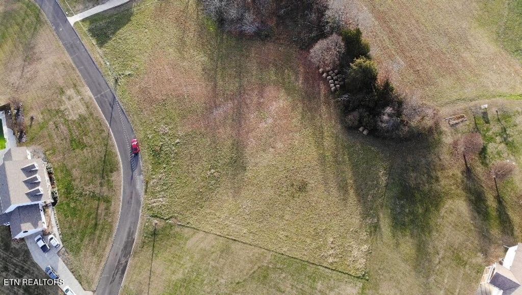 Photo of 112 Castlebury Drive, Jefferson City, TN 37760 (MLS # 1323184)