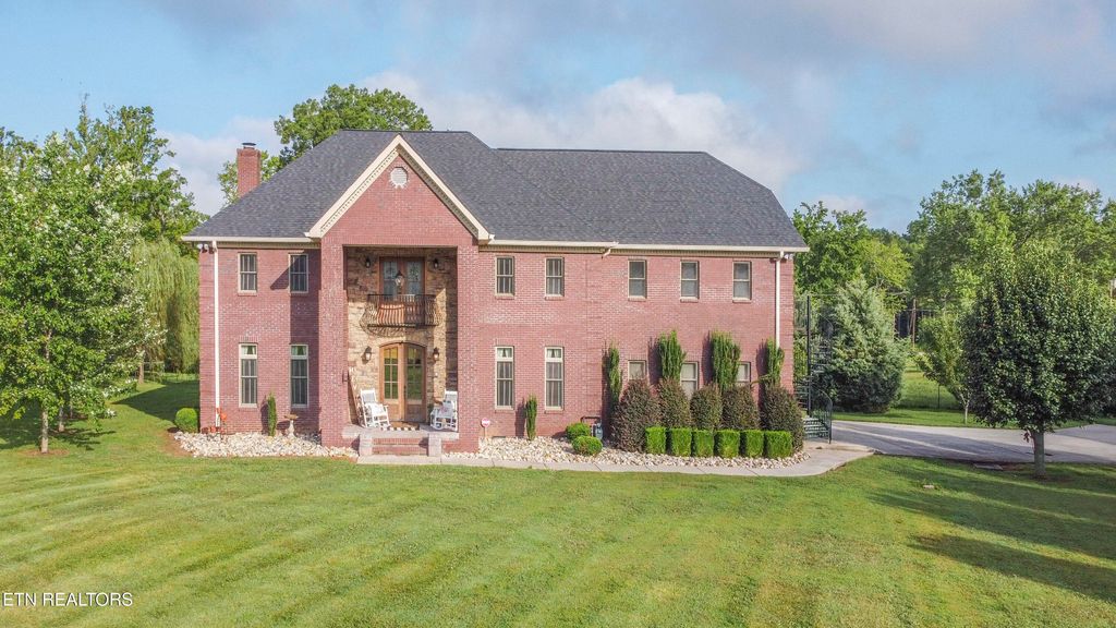 Photo of 276 Pond View Drive, Kingston, TN 37763 (MLS # 1311059)