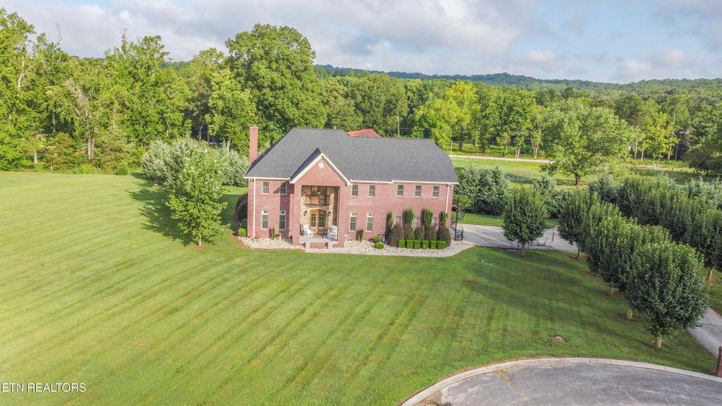 Photo of 276 Pond View Drive, Kingston, TN 37763 (MLS # 1311059)