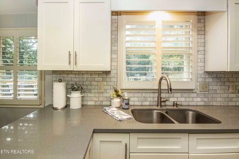 Tiny photo for 621 Glen Willow Drive, Knoxville, TN 37934 (MLS # 1320106)