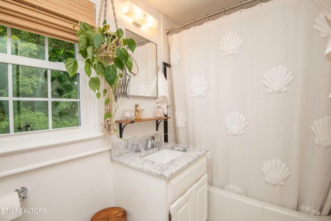 Tiny photo for 6809 Nubbin Ridge Drive, Knoxville, TN 37919 (MLS # 1348423)