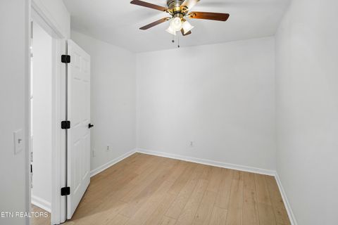 Tiny photo for 642 Farragut Commons Drive, Knoxville, TN 37934 (MLS # 1339599)
