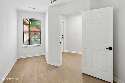 Tiny photo for 642 Farragut Commons Drive, Knoxville, TN 37934 (MLS # 1339599)