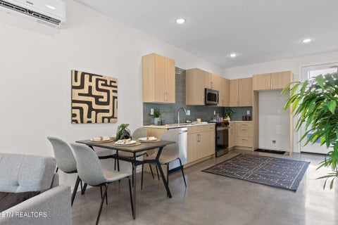 Tiny photo for 105 E Oldham Ave #103 AVE, Knoxville, TN 37917 (MLS # 1357327)
