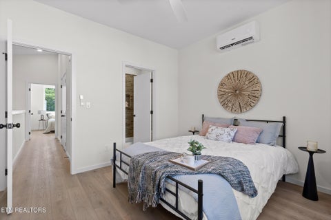 Tiny photo for 105 E Oldham Ave #103 AVE, Knoxville, TN 37917 (MLS # 1357327)