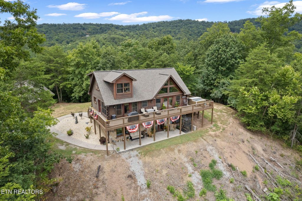 Photo of 201 Wildcat Hollow Rd, New Tazewell, TN 37825 (MLS # 1311091)