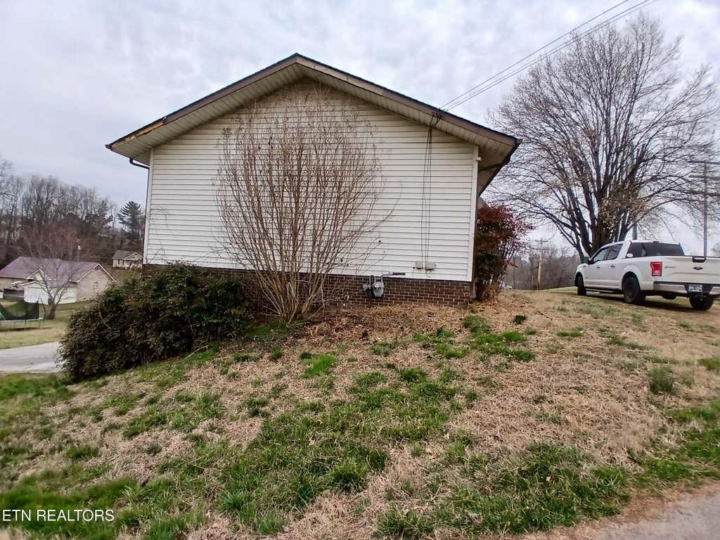 Photo of 405 Panther Springs Rd, Morristown, TN 37814 (MLS # 1293391)