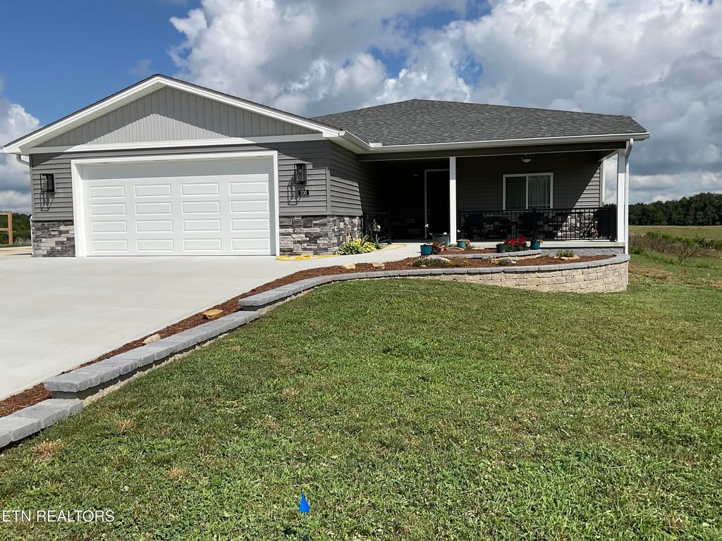 Photo of 100 Juniper Lane, Crossville, TN 38555 (MLS # 1308263)