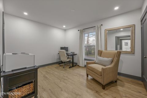 Tiny photo for 3201 NE Kenilworth Lane, Knoxville, TN 37917 (MLS # 1335976)